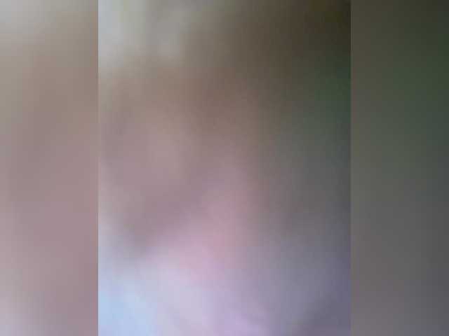 Ellidi live cam on BongaCams