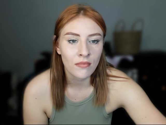 RedheadDevil live webcam show