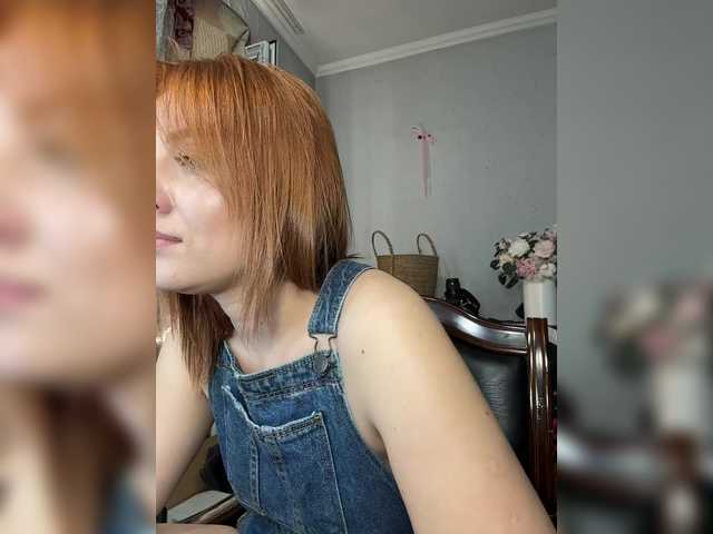 RedheadDevil live webcam show