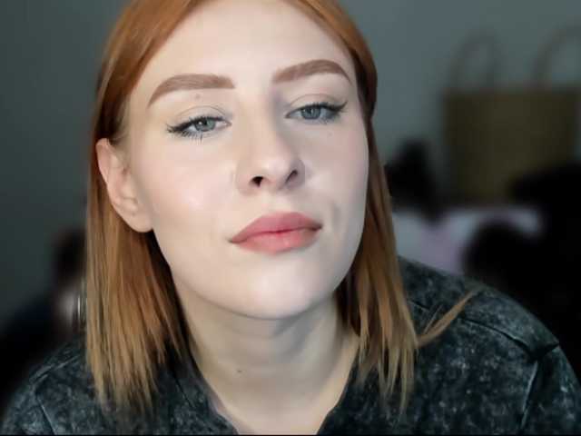 RedheadDevil live webcam show