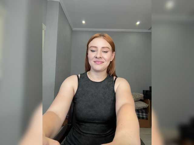 virgokristy live cam on BongaCams