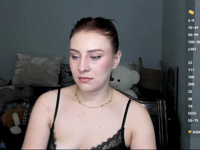 RedheadDevil live cam preview