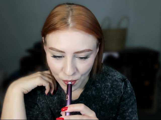 RedheadDevil live webcam show