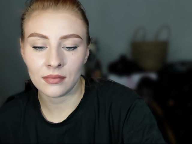 RedheadDevil live webcam show