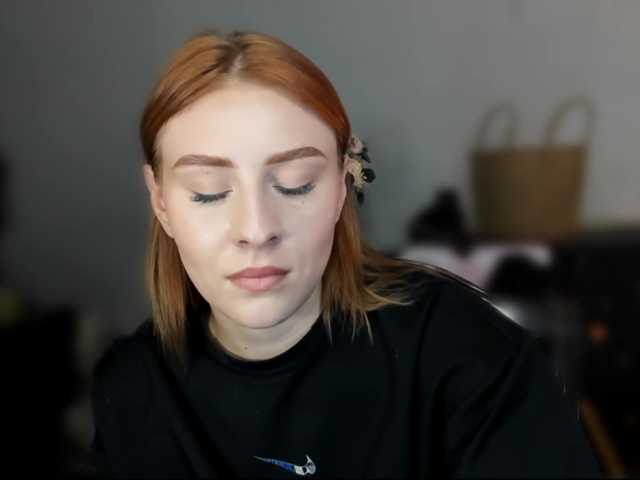 virgokristy live cam on BongaCams