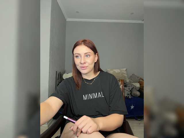 le modèle RedheadDevil est en webcam porno dans un show sur le site bongacams, il possède les tags suivants: White/Caucasian,Redhead,Trimmed