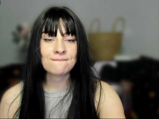 virgokristy live cam on BongaCams