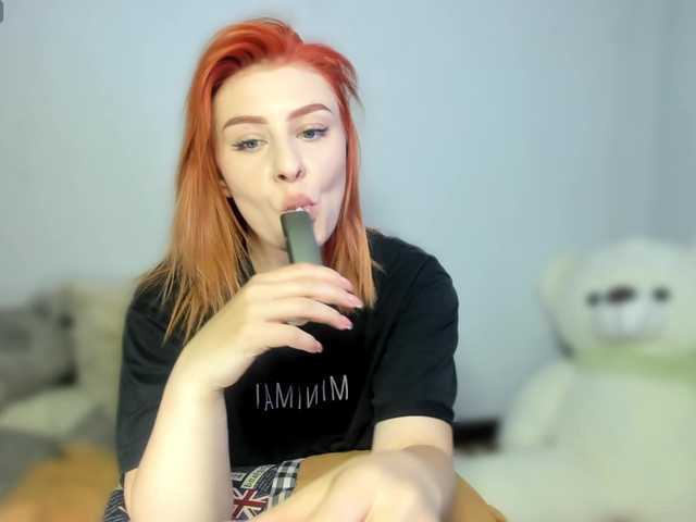 virgokristy live cam on BongaCams