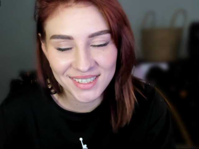 virgokristy live cam on BongaCams