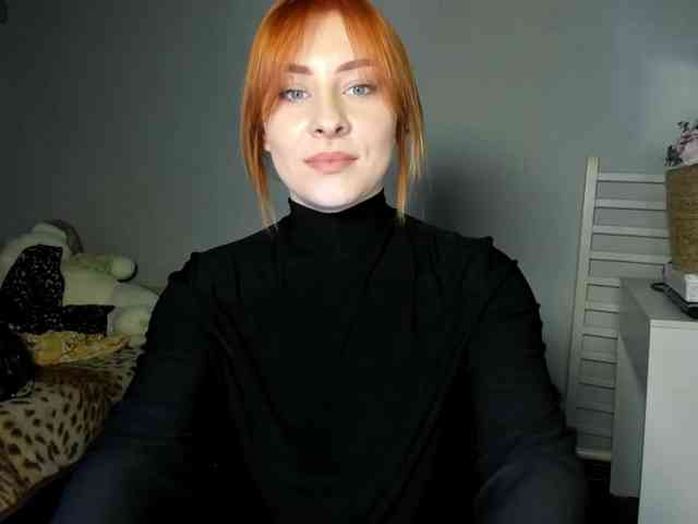 RedheadDevil webcam