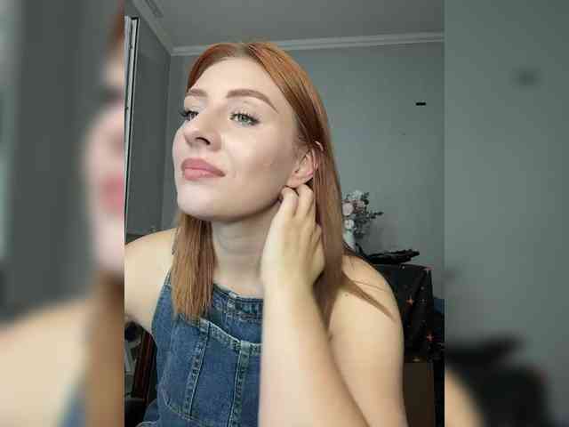 RedheadDevil webcam