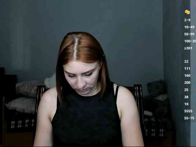 RedheadDevil webcam