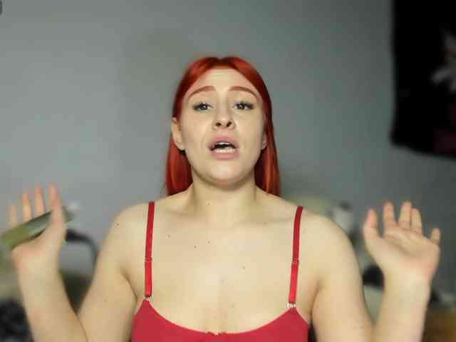 RedheadDevil webcam