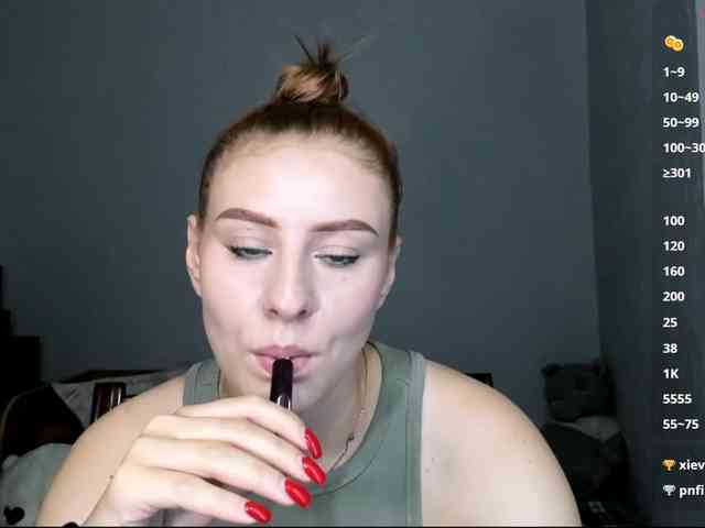 RedheadDevil webcam
