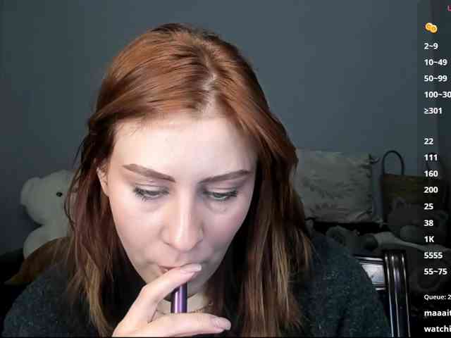 RedheadDevil webcam