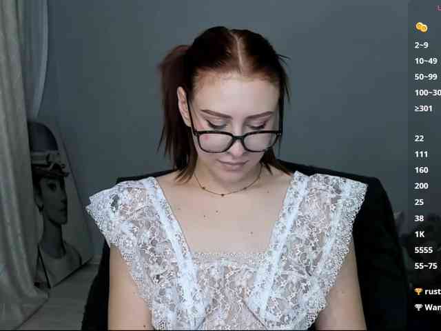 RedheadDevil webcam