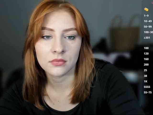 RedheadDevil webcam