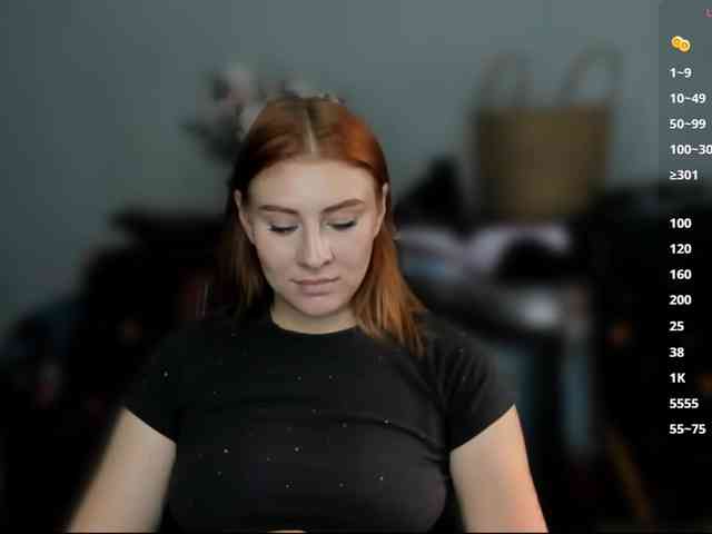 RedheadDevil webcam