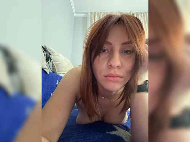 RedheadDevil webcam