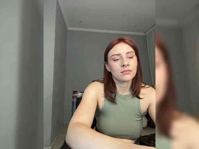 RedheadDevil webcam