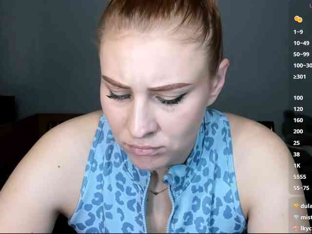 RedheadDevil webcam