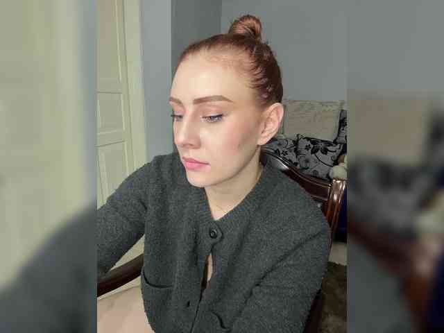 RedheadDevil webcam