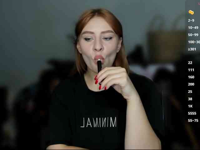 RedheadDevil webcam