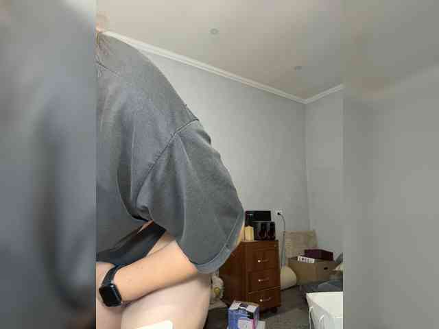 RedheadDevil webcam