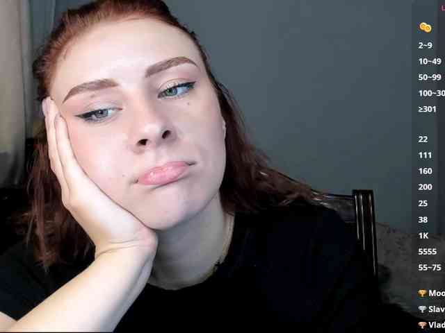 RedheadDevil webcam