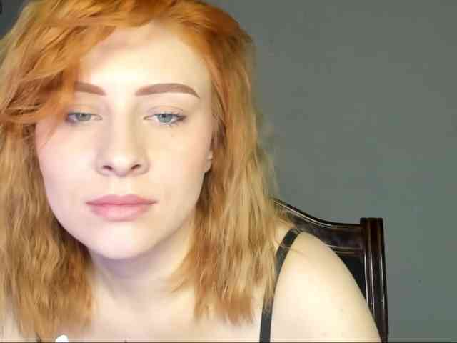 RedheadDevil webcam