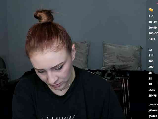 RedheadDevil webcam