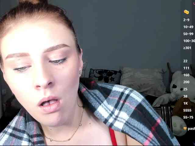 RedheadDevil webcam