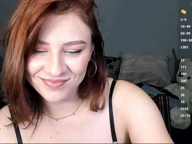 RedheadDevil webcam
