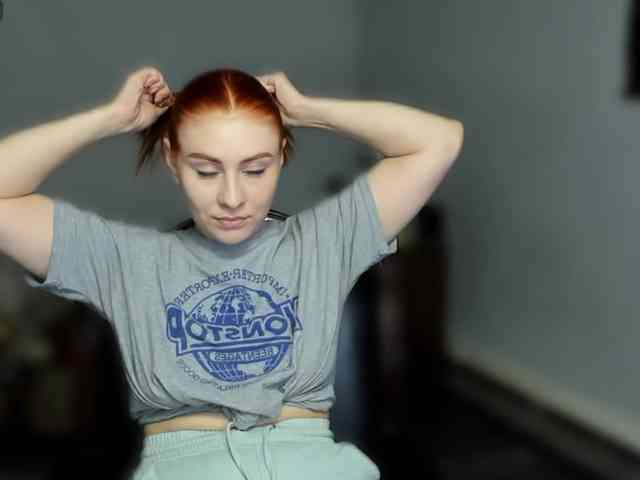RedheadDevil webcam