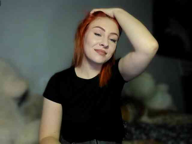 RedheadDevil webcam