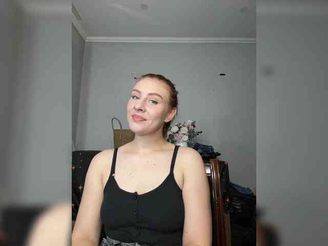 RedheadDevil webcam