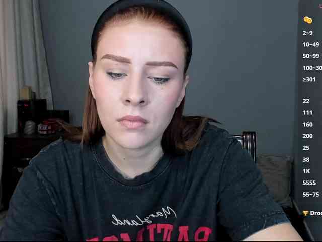 RedheadDevil webcam