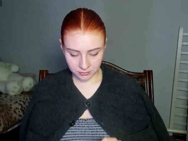 RedheadDevil webcam