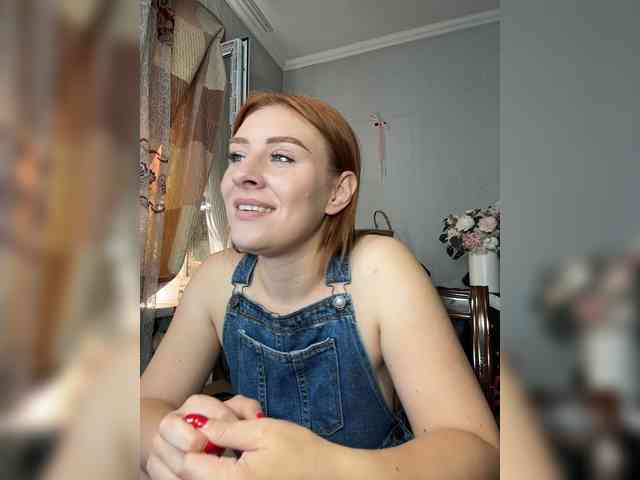 RedheadDevil webcam
