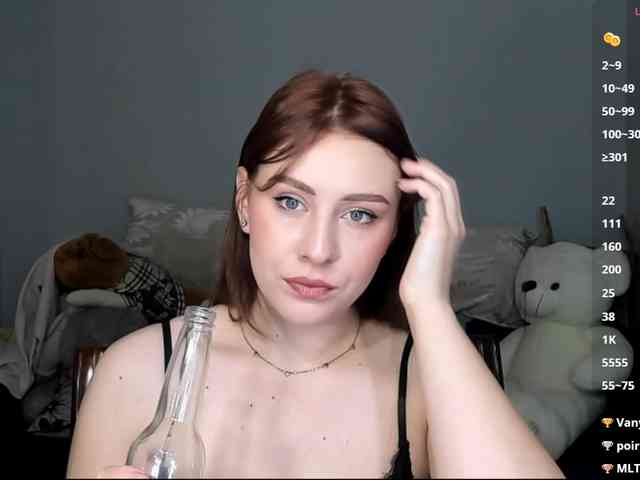 RedheadDevil webcam