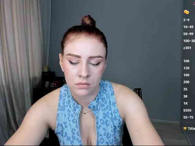 RedheadDevil webcam