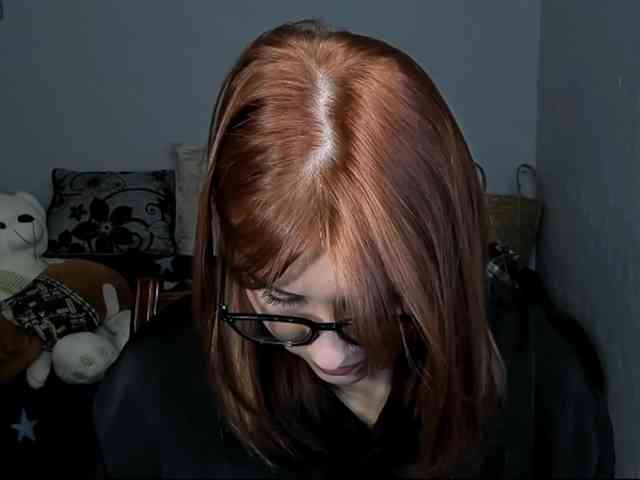 RedheadDevil webcam