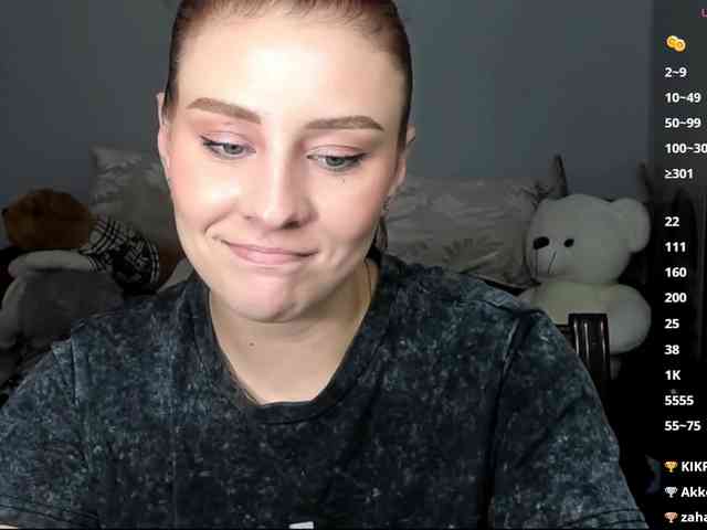 RedheadDevil webcam