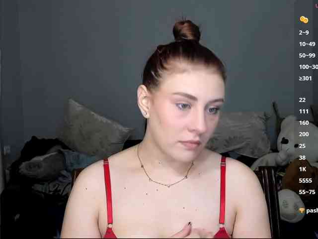 RedheadDevil webcam