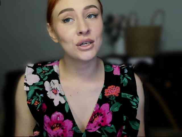 RedheadDevil webcam