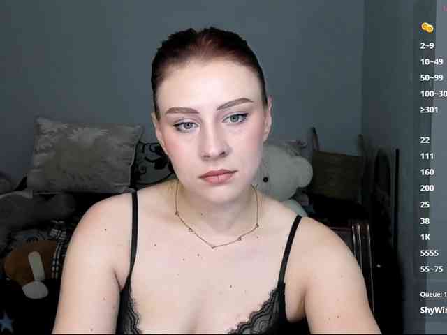 RedheadDevil webcam