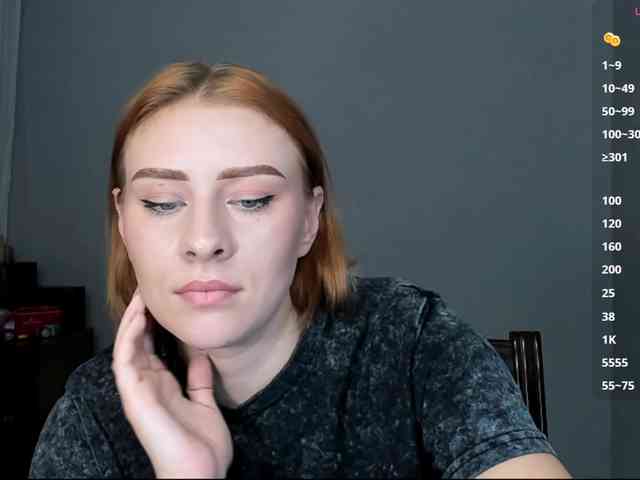RedheadDevil webcam