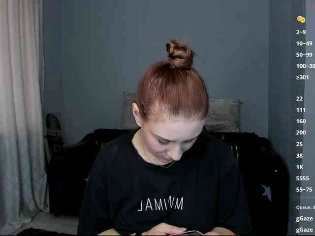 RedheadDevil webcam