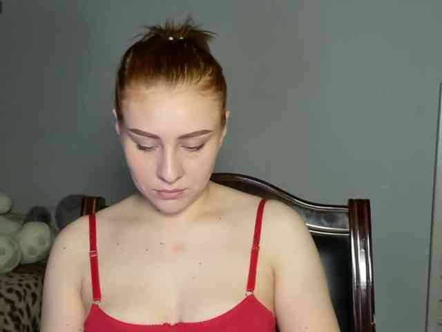RedheadDevil webcam