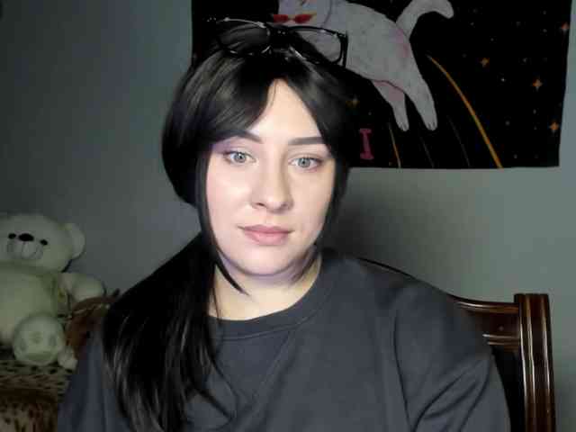 RedheadDevil webcam